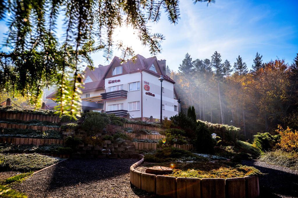 Elita Hotel & Restauracja Iwonicz-Zdrój Exterior foto